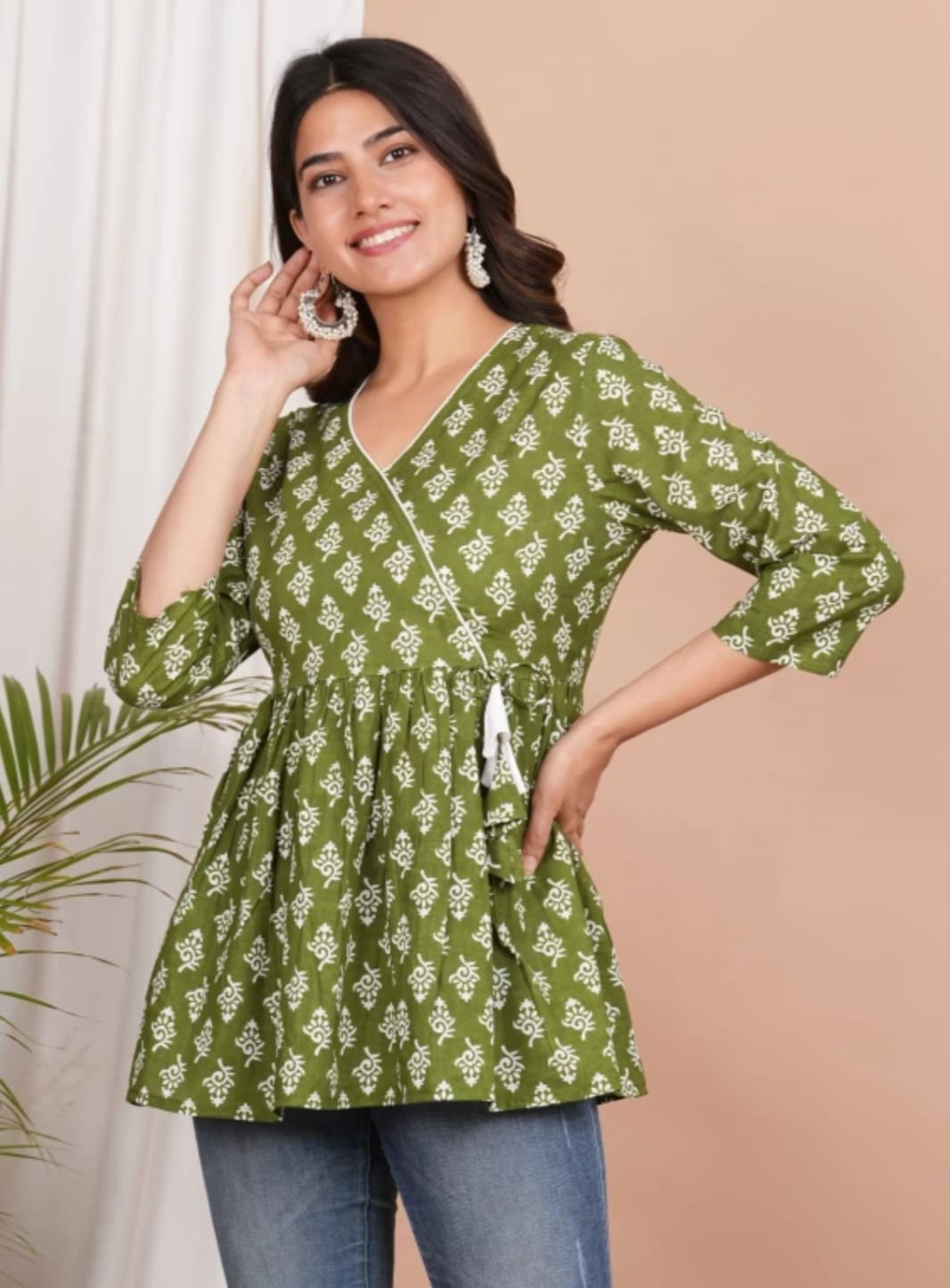 Zarika-Green Printed Peplum Short Kurti